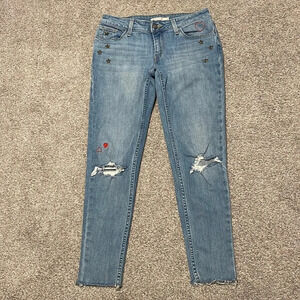 Levi’s 535 Super Skinny Jeans Star Studded Embroidered Hearts 28